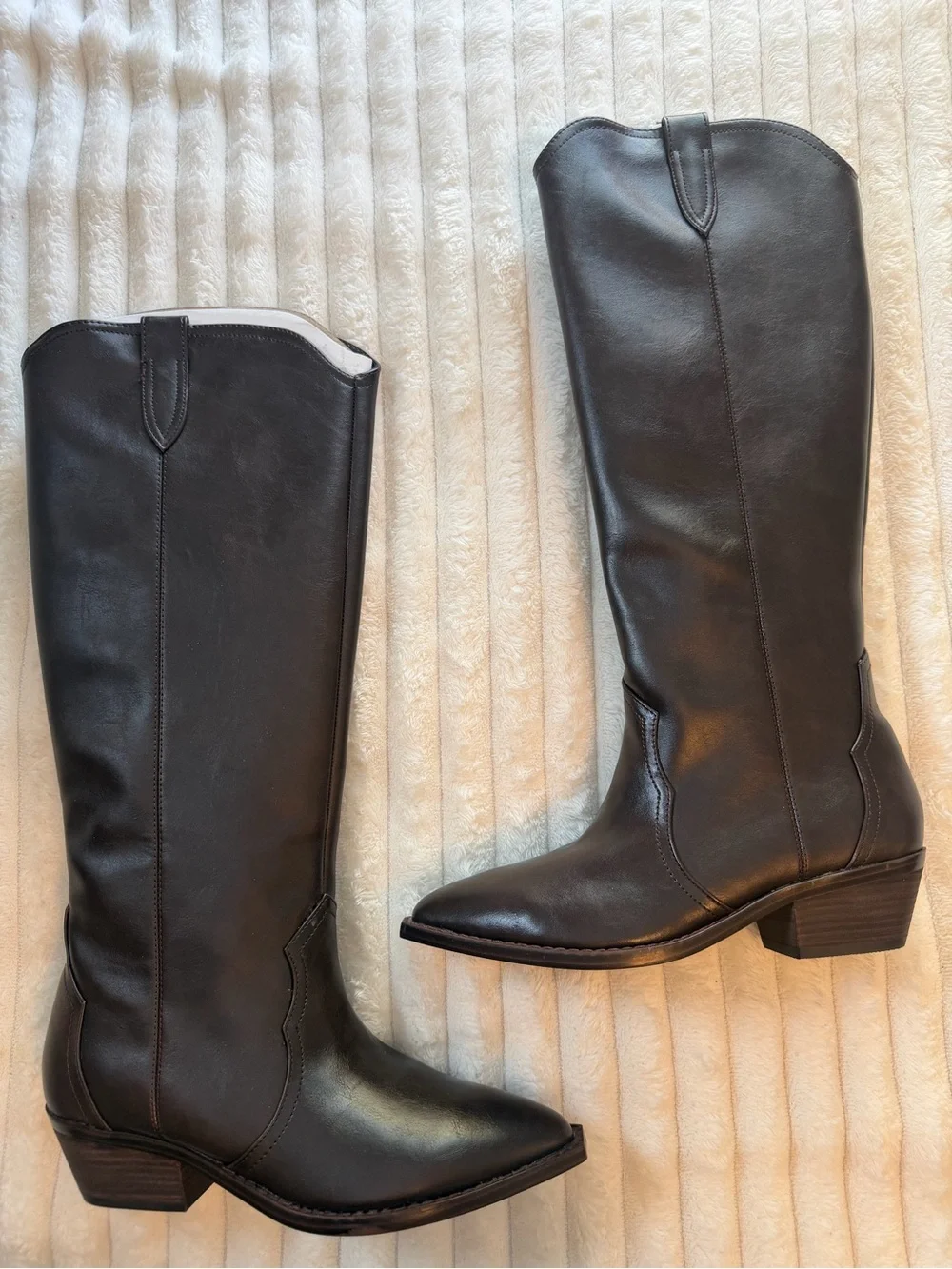NWB DV Dolce Vita Kit Knee High Western Boots Dark Brown Women’s Size 7